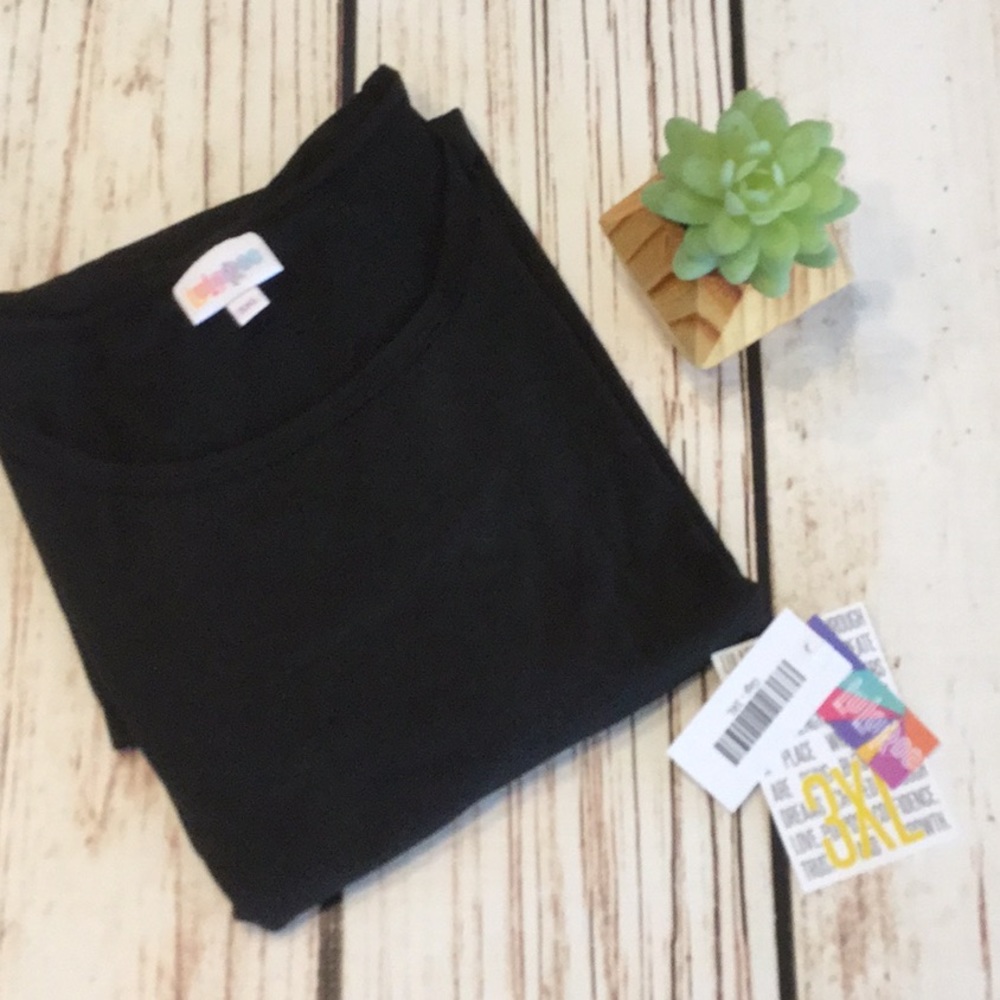 🖤Solid black NWT 3XL Gigi